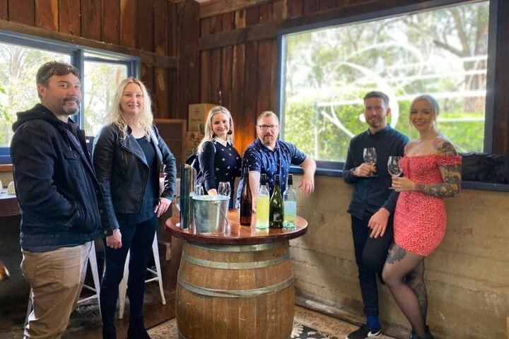 Margaret River Wine Blending Tour: Three Boutique Wineries, Lunch and Micro-Brewery (7/10)