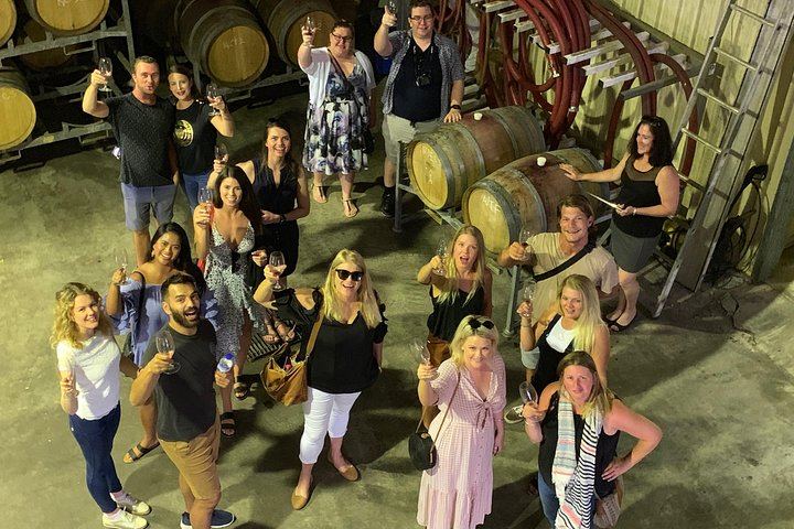 Cheers Full Bottle Margaret River Wine Tour: Barrel Room, Brewery Lunch, Distillery (12/12)