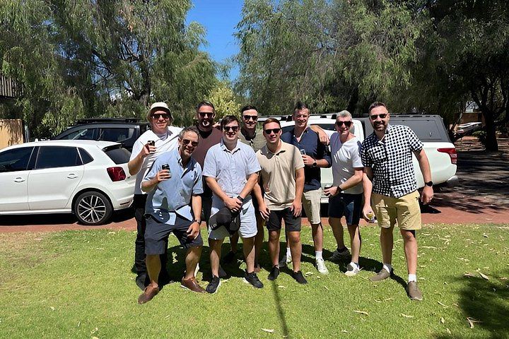 Margaret River Boutique and Established Winery Tour with À La Carte Lunch (6/12)