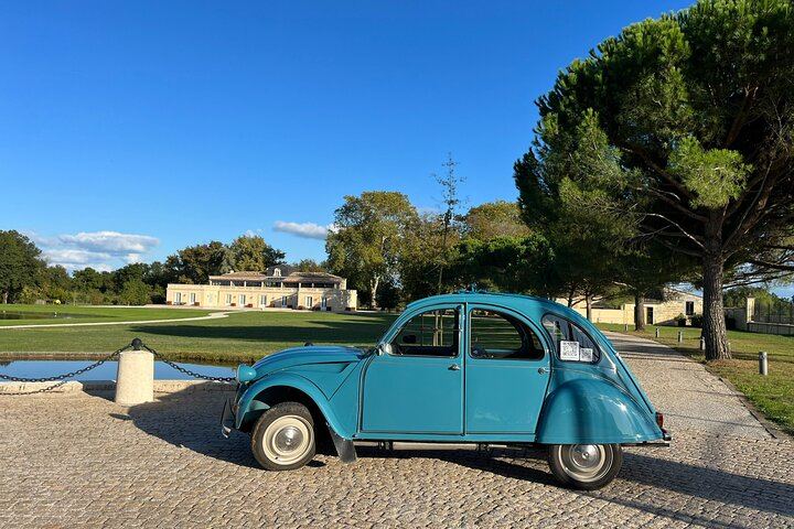Private Half-Day Margaux and Médoc Tour in a Citroën 2CV with Two Château Tastings (5/10)