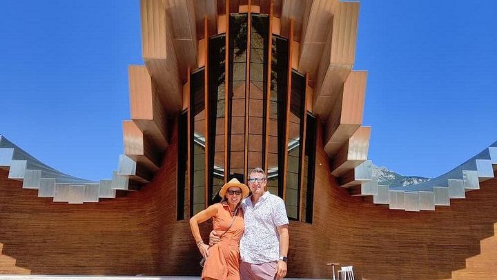 Riscal and Ysios Wine Day from San Sebastian: Full Winery Tour and Three-Course Lunch (2/12)