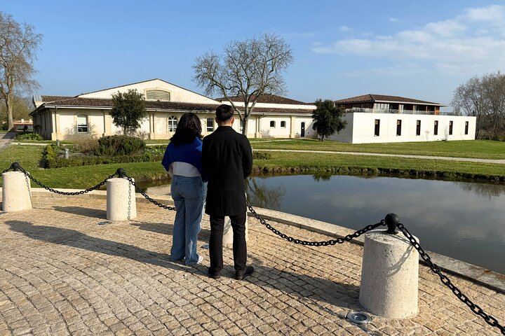 Médoc 1855 Half-Day Private Wine Tour: Grand Cru Classé Family Estate and Château Drive (4/6)