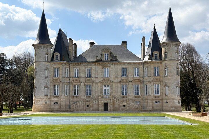 Médoc 1855 Half-Day Private Wine Tour: Grand Cru Classé Family Estate and Château Drive (3/6)