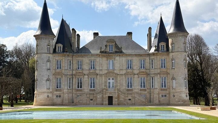Médoc 1855 Half-Day Private Wine Tour: Grand Cru Classé Family Estate and Château Drive (3/6)