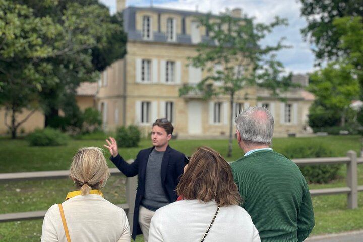 Half-Day Médoc Red Wine Tour from the Cité du Vin: Two Wineries, Six Wines, Margaux (1/12)