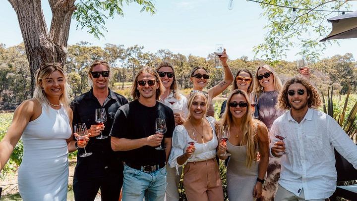 Margaret River Boutique Wine Tour with Blind Tasting and Olio Bello Pizza Lunch (2/5)