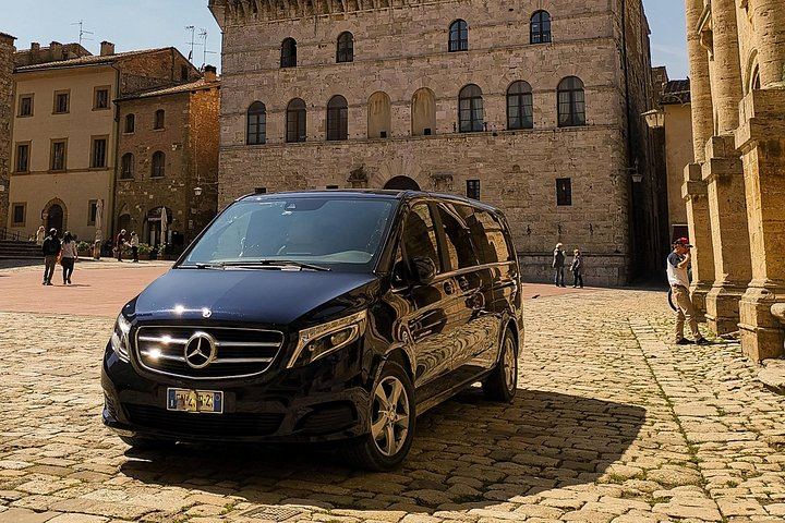 Brunello and Vino Nobile Tour: Montalcino, Montepulciano and Pienza Pecorino (7/12)
