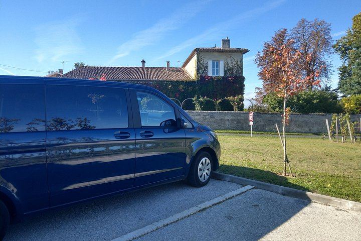 Full-Day Médoc Wine Tour from Bordeaux: Three Wineries, Classified Growths, 9:30am Start (6/10)