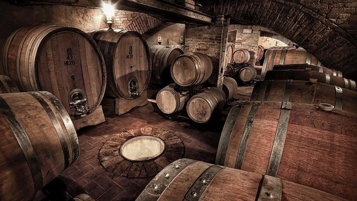 Brunello Wine Tasting with a Sommelier at Castello Tricerchi, Montalcino, 1.5 Hours (3/5)