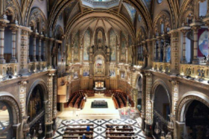 Private Day Trip from Barcelona: Montserrat Monastery, Catalan Lunch and Penedès Winery (4/5)