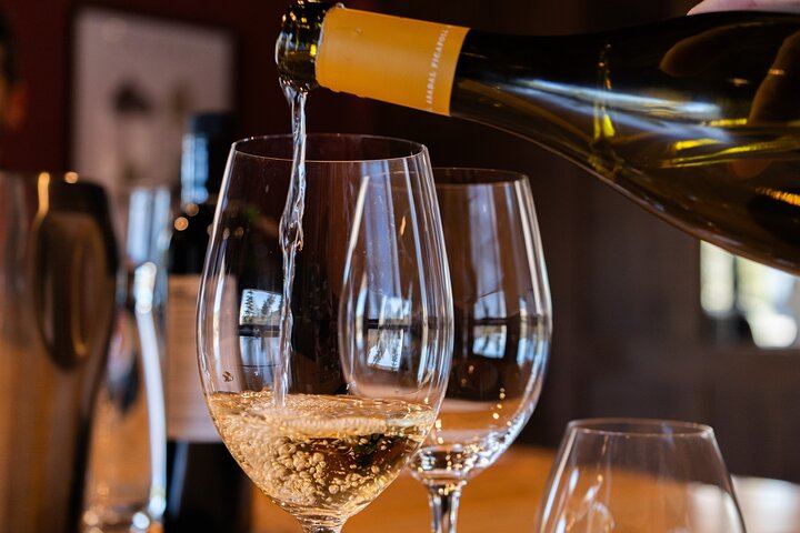 Montserrat Full Day by Cogwheel Train with Monks' Liquor Tasting and Bages Castle Winery (10/12)
