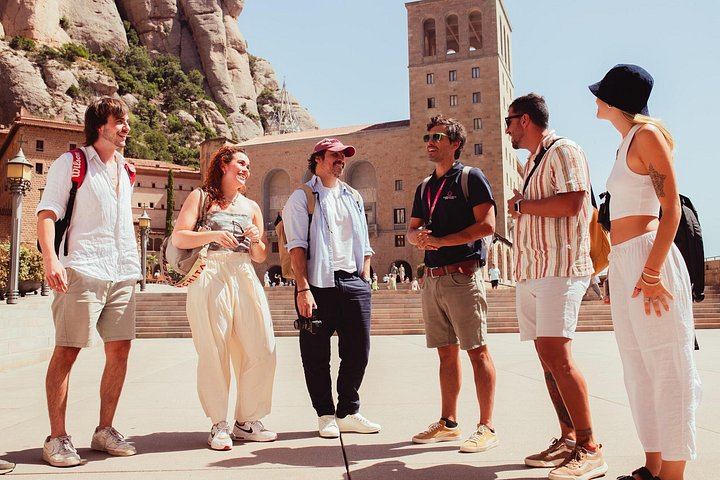 Montserrat Day Trip from Barcelona: Black Madonna, Castle Winery and Tapas or Lunch (2/12)