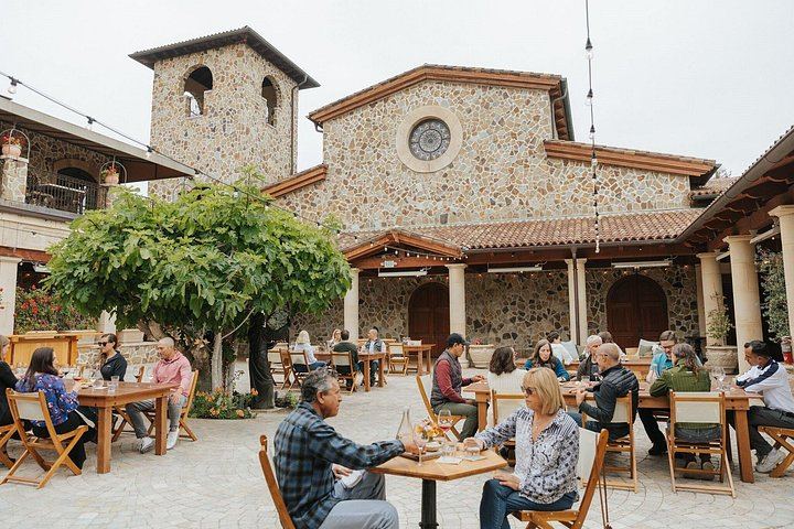 Small-Group Napa and Sonoma Wine Tour: Artesa, Jacuzzi Family Vineyards, Sonoma Plaza (4/12)