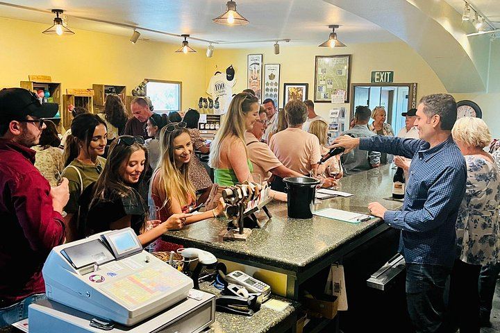 Gray Line Full-Day Napa and Sonoma Wine Country Tour from San Francisco (7/12)