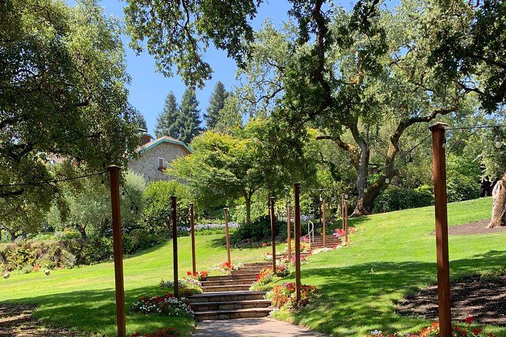 Private Customized Napa and Sonoma Wine Tour, 6 to 8 Hours in an XL SUV (9/12)