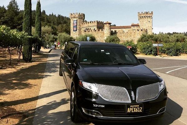 Private 6-Hour Napa Valley Wine Tour by MKT Stretch Limo for Up to 8 Guests