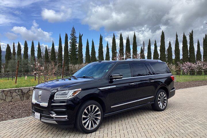 Private Chauffeured Napa and Sonoma Wine Tour for 2 to 5 People, 5 Hours (8/12)