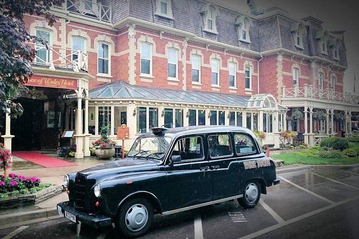 Private Niagara-on-the-Lake Wine Tour in a Classic English Cab with Picnic Lunch (1/11)