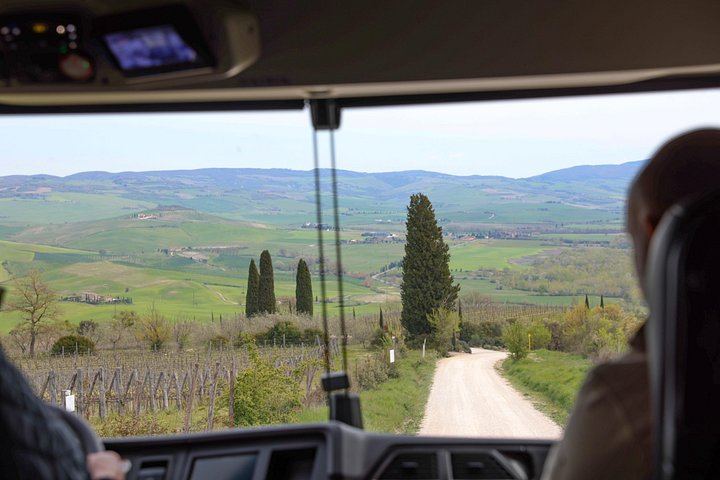 Private Offroad Wine Safari from Florence: Brunello, Bagno Vignoni, Pienza and Vino Nobile (2/6)