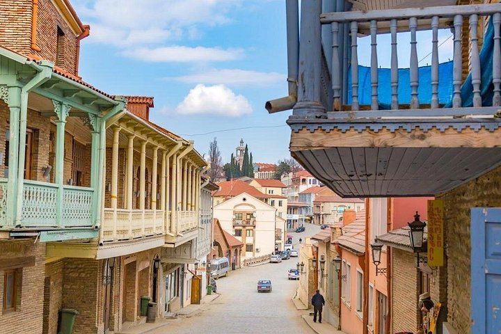 Fully Private Full-Day Kakheti Tour: Sighnaghi, Bodbe and Khareba Wine Tunnel (7/12)