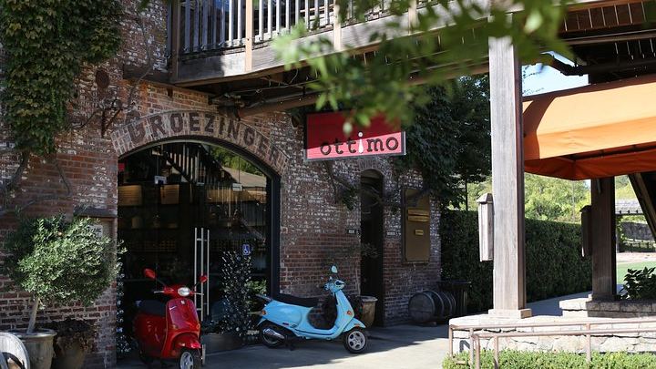Full-Day Napa and Sonoma Winery Tour from Fisherman's Wharf with Three Estate Tours (4/12)