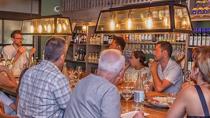 Nice Organic Wine Tasting in an Urban Warehouse, Libération District, with a Wine Expert (4/5)