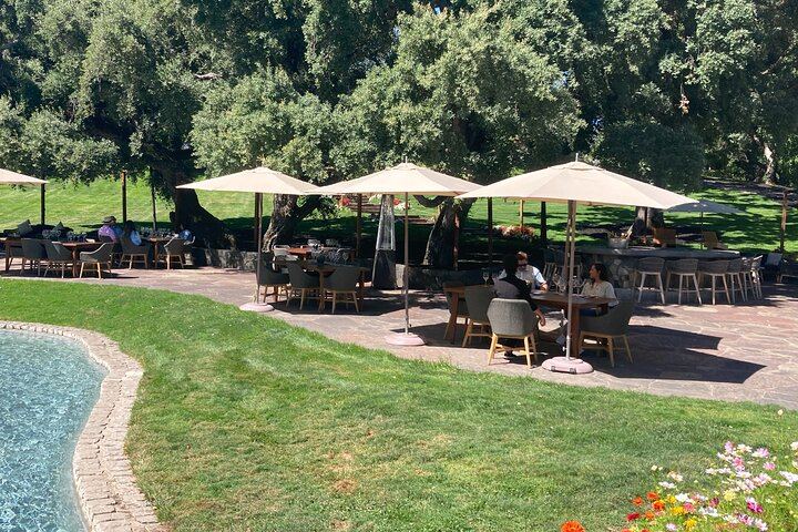 Private Chauffeured Napa and Sonoma Wine Tour for 2 to 5 People, 5 Hours (6/12)