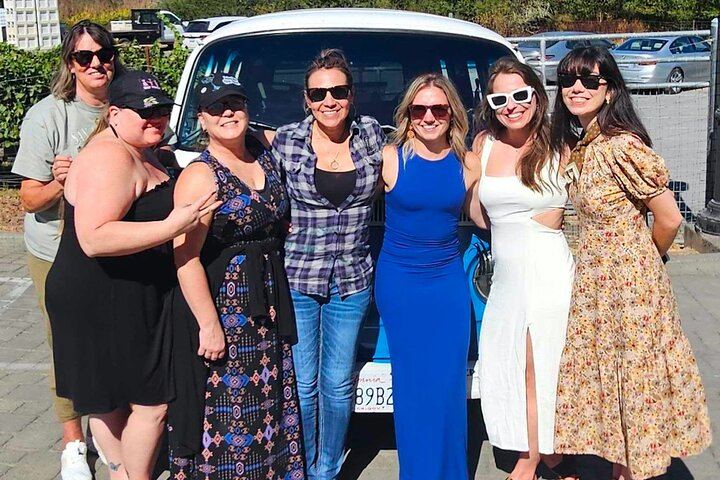 Painted Ladies Vintage VW Bus Sonoma Wine Tour with Wine Cave and Lunch (5/12)