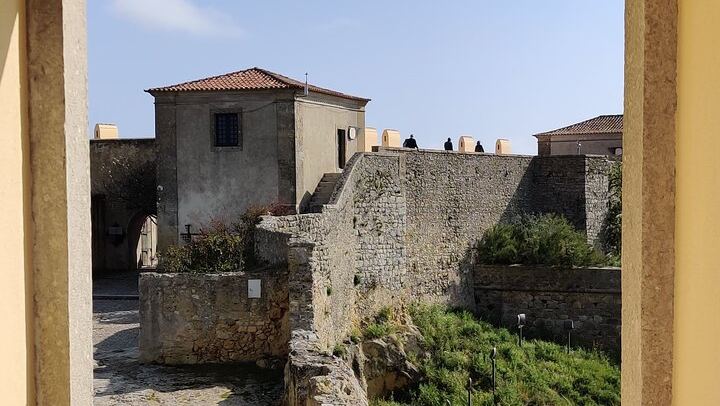 Private Sightseeing Day from Lisbon: Arrábida, Cabo Espichel, Sesimbra and Azeitão Wine (3/12)
