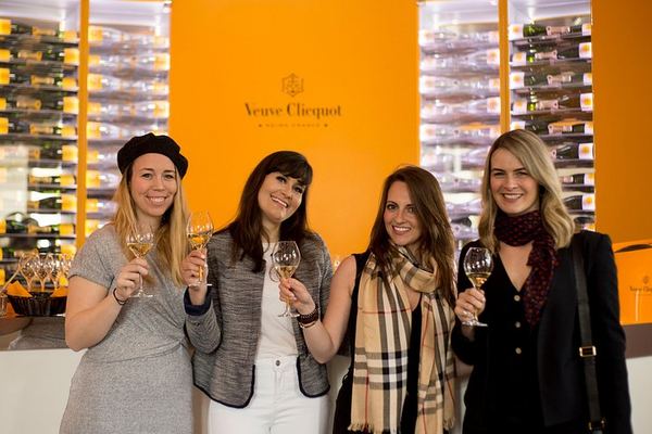 Paris to Champagne Day Trip: Reims Cathedral, Family Estate, 3-Course Lunch and Sabrage