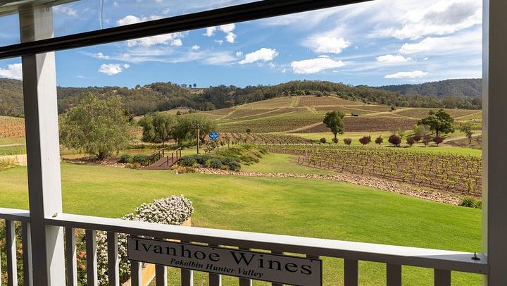 Private Full-Day Hunter Valley Wine Tour for Up to 4 Guests with Local Guide Clive (1/6)