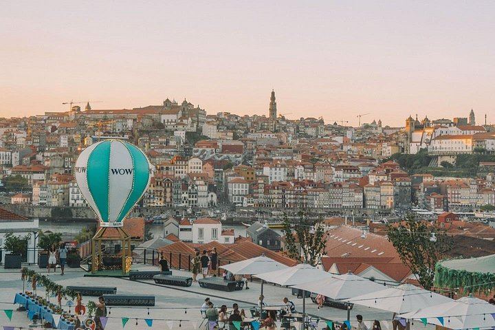 Porto WOW Day Pass with Fonseca Port Cellar Visit and Tastings, 48 Hours (4/11)