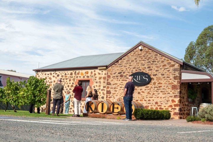 Taste the Barossa Small-Group Tour from Adelaide: Kies, Chateau Tanunda, Yalumba Port (12/12)