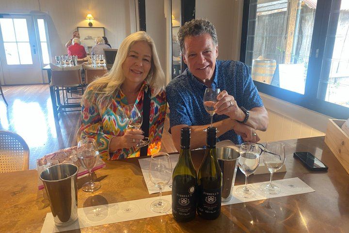 Private Hunter Valley Wine Day with a WSET Host, Wollombi and Pie Pairing from Sydney (10/12)