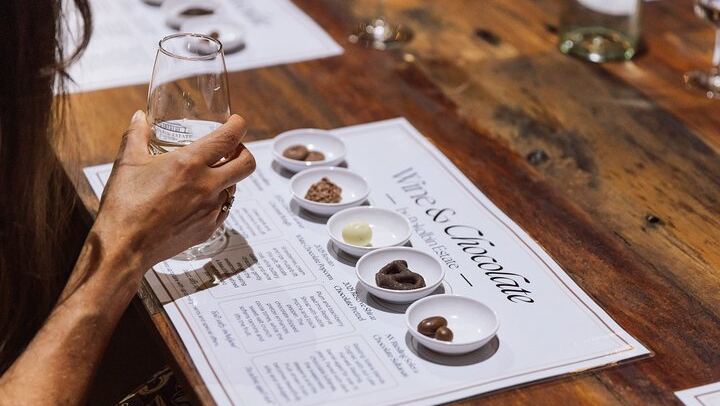 Hunter Valley Day Tour from Sydney: Iron Gate, Sobel's, Gin Distillery and 2-Course Lunch (4/12)