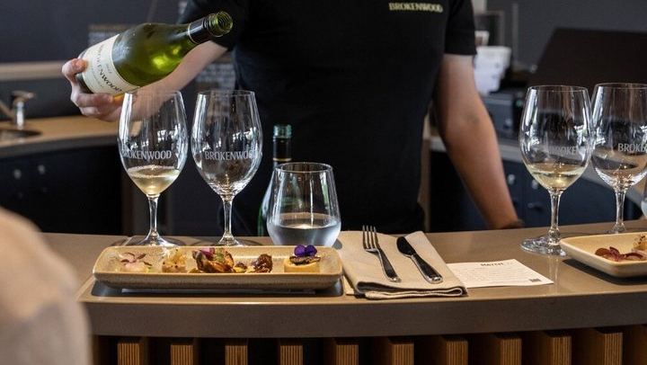 Private Hunter Valley Wine Day with a WSET Host, Wollombi and Pie Pairing from Sydney (2/12)