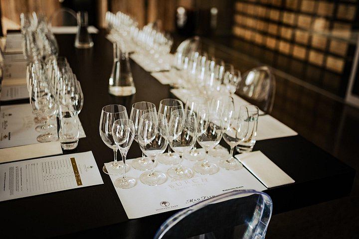 Margaret River Small-Group Wine Tour with Tannin Road, Cellar Doors and Brewery Lunch (4/12)