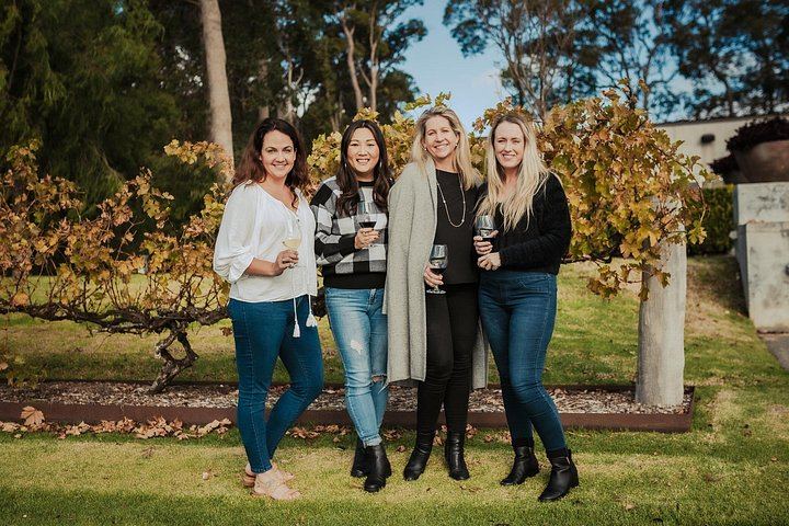 Margaret River Small-Group Wine Tour with Tannin Road, Cellar Doors and Brewery Lunch (2/12)