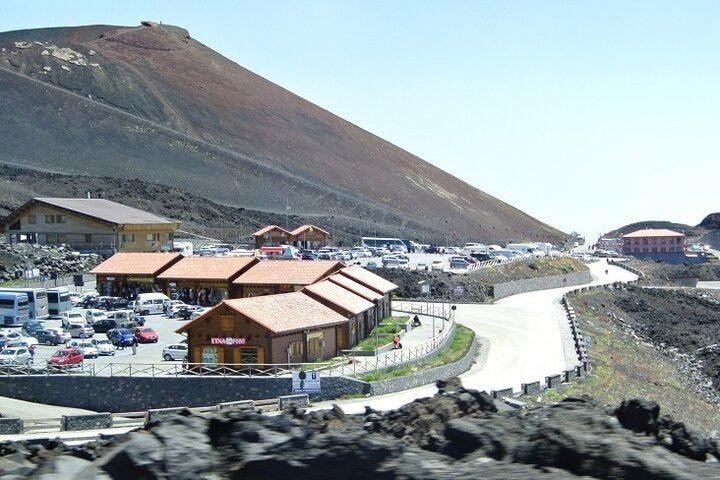 Private Etna Tour: Silvestri Craters, Honey Producer and Four Wines at Gambino Vini (3/11)