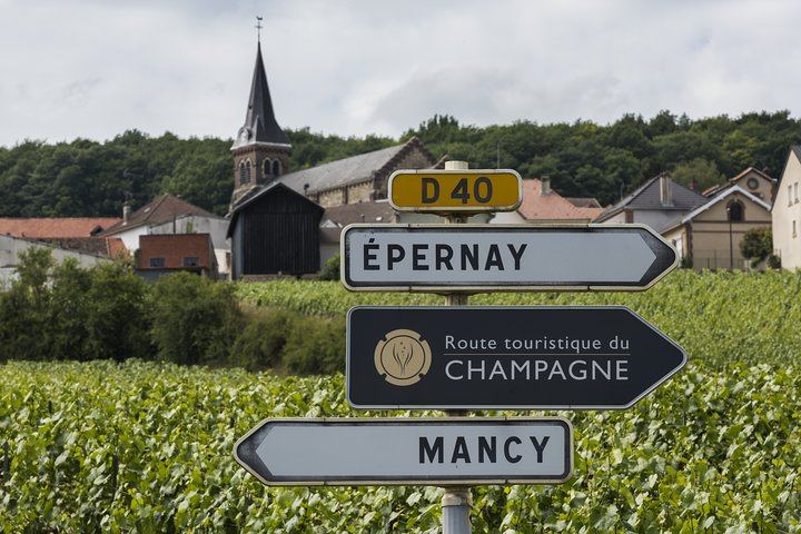 Private Champagne Day Trip from Paris: Reims Cathedral, Taittinger or Two Houses, Lunch (11/12)
