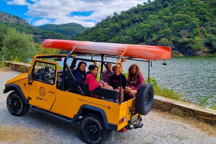 Private Douro 4x4 Tour: Off-Road Vineyard Trails, Favaios, Winery Lunch, River Cruise (6/12)