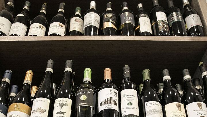 Private Evening Campania Felix Wine and Food Pairing with a Sommelier in Naples (2/12)