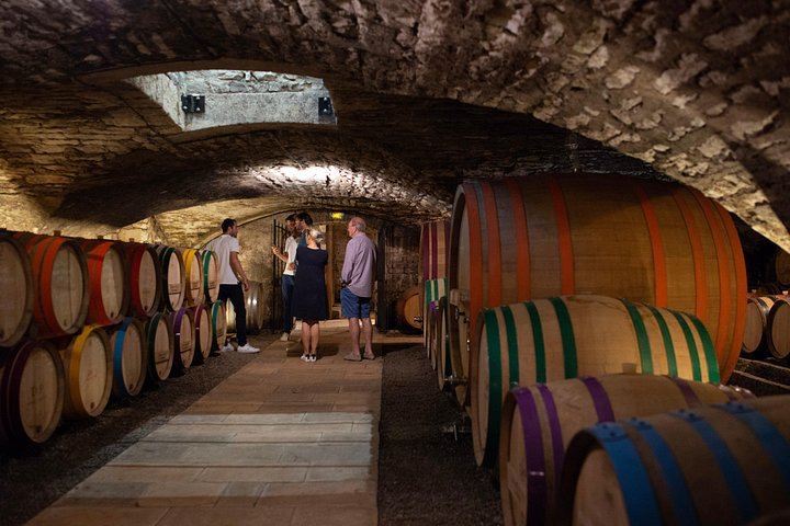 Private Full-Day Burgundy Food and Wine Tour: Markets, Regional Lunch and Clos de Vougeot (6/8)