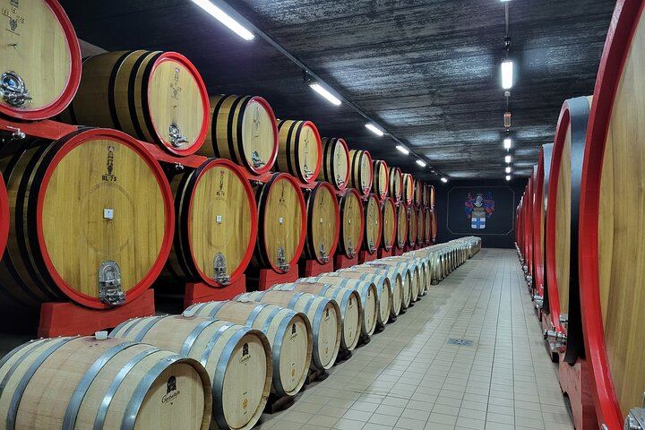 Private Walking Tour of Montepulciano from Piazza Grande with Cellar and Nobile Tasting (4/12)