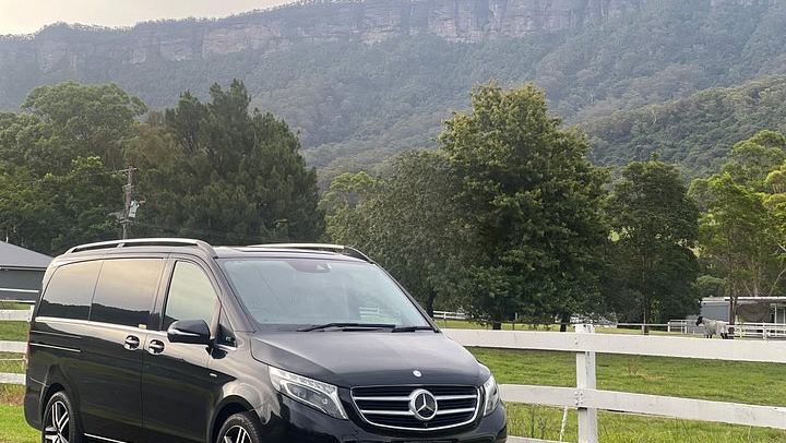 Private Luxury Hunter Valley Tour from Sydney for up to 11 Guests, 10 Hours Door to Door (1/12)