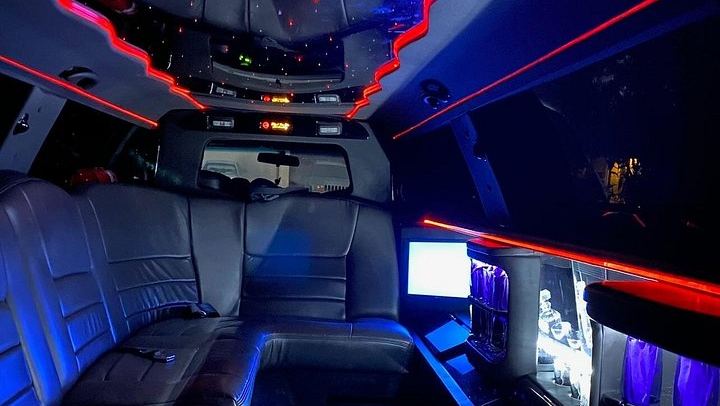 Private Limousine Wine Tour of Napa and Sonoma Valley with Personal Driver (1/9)