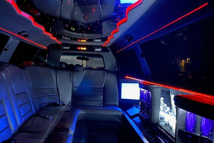 Private Limousine Wine Tour of Napa and Sonoma Valley with Personal Driver (1/9)