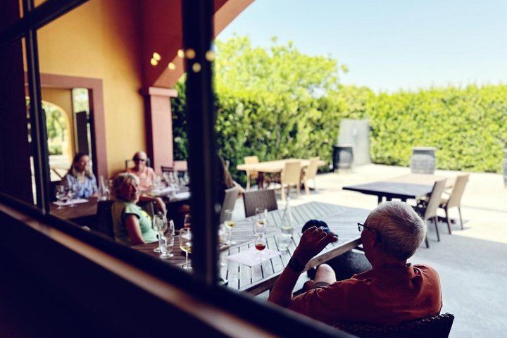 Private Arrábida Day from Lisbon: Two Wineries, Market and Tile Workshop (2/12)