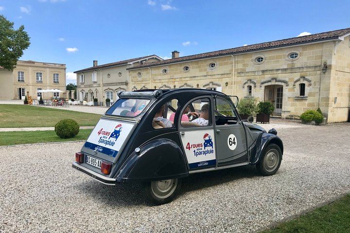 Private Médoc Wine Tour in a Citroën 2CV Convertible from Bordeaux, 4.5 Hours (2/9)
