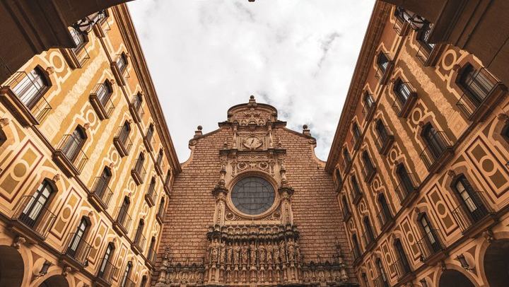 Private Montserrat and Sant Sadurni Cava Cellar Tour with Barcelona Hotel Pickup (3/10)